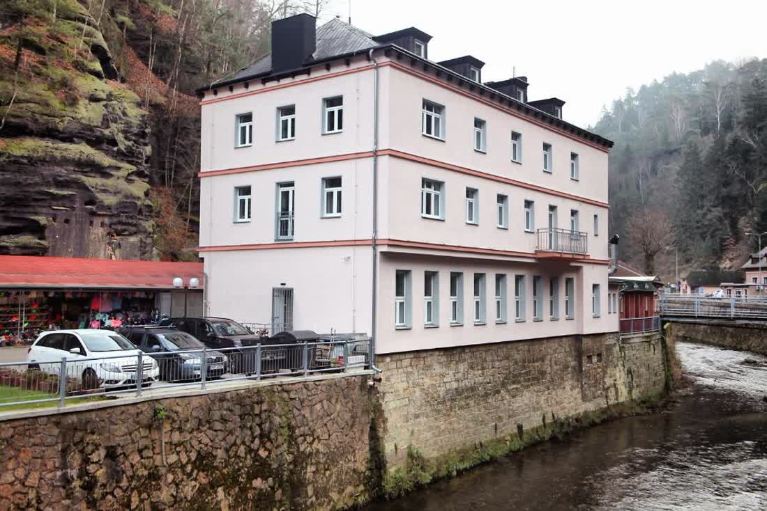 Hotel Kotva in Hřensko beside the Kamenice river